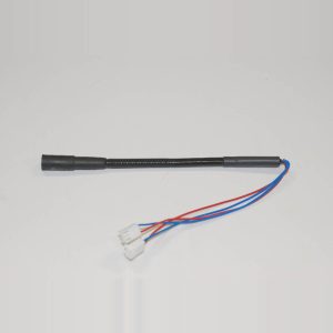R572 Connecteur 4 broches à connexion humide vers Dual Molex rEvo
